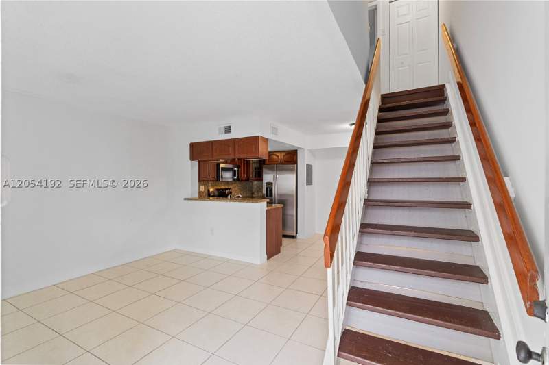 2 bedroom Condominium at 8585 NW 6th Ln 9-208, Coral Pointe Townhomes Co, Miami — photo 4