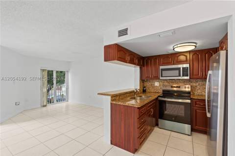 8585 NW 6th Ln 9-208, Miami FL - photo 7 of 37