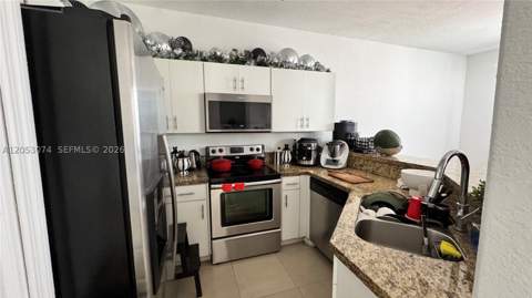 11461 NW 76th St 11461, Doral FL - photo 12 of 12