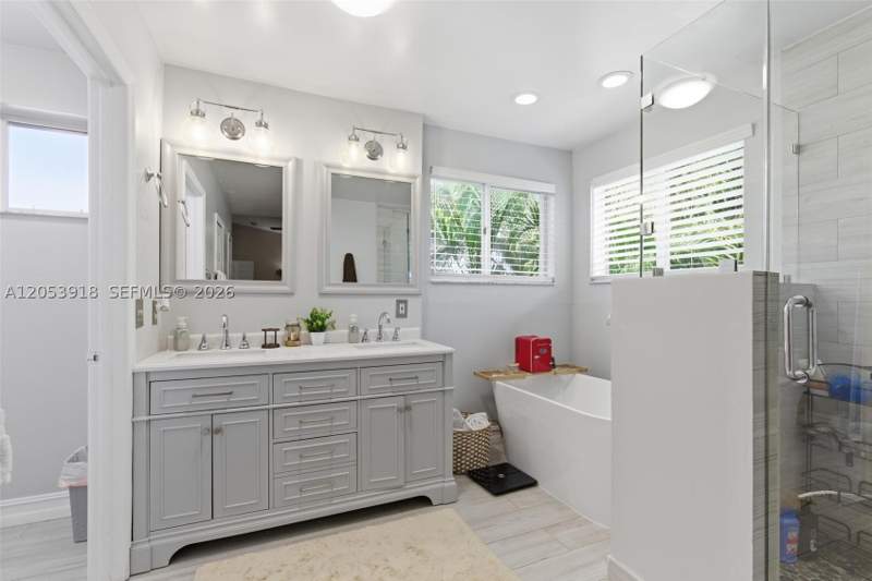 3 bedroom SingleFamilyResidence at 14640 SW 176th Ter, Summerwind Sub, Miami — photo 5
