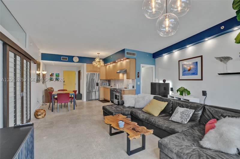 1 bedroom Condominium at 2001 Meridian Ave 308, The Meridian Condo, Miami Beach — photo 2