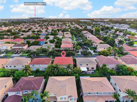 20623 NW 11th Ave, Miami Gardens FL - photo 7 of 27