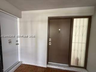2 bedroom Condominium at 1670 NE 191st St 302-3, Jade Winds Group Allamand, Miami — photo 3