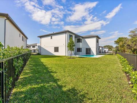 19701 NE 16 Pl, Miami FL - photo 21 of 97