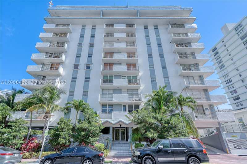 1 bedroom Condominium at 245 18th St 403, James Central Towers Cond, Miami Beach — photo 1