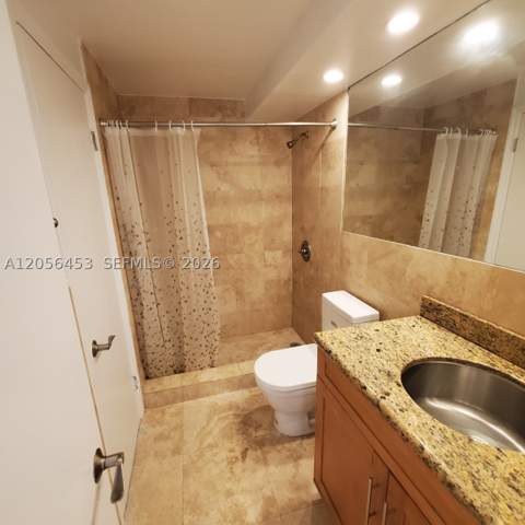 245 18th St 403, Miami Beach FL - photo 14 of 20