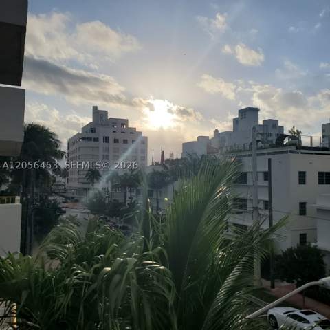 245 18th St 403, Miami Beach FL - photo 15 of 20