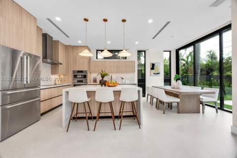 5765 SW 47th St, Miami FL - photo 13 of 49