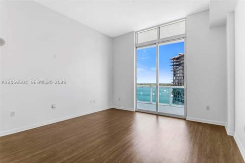 7900 Harbor Island Dr PH19, North Bay Village FL - photo 10 of 51