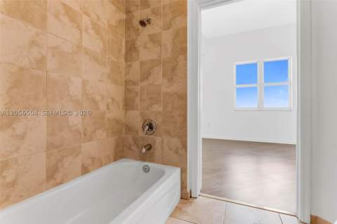 7900 Harbor Island Dr PH19, North Bay Village FL - photo 21 of 51