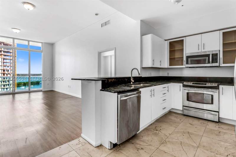 2 bedroom Condominium at 7900 Harbor Island Dr PH19, 360 CONDO A, North Bay Village — photo 3