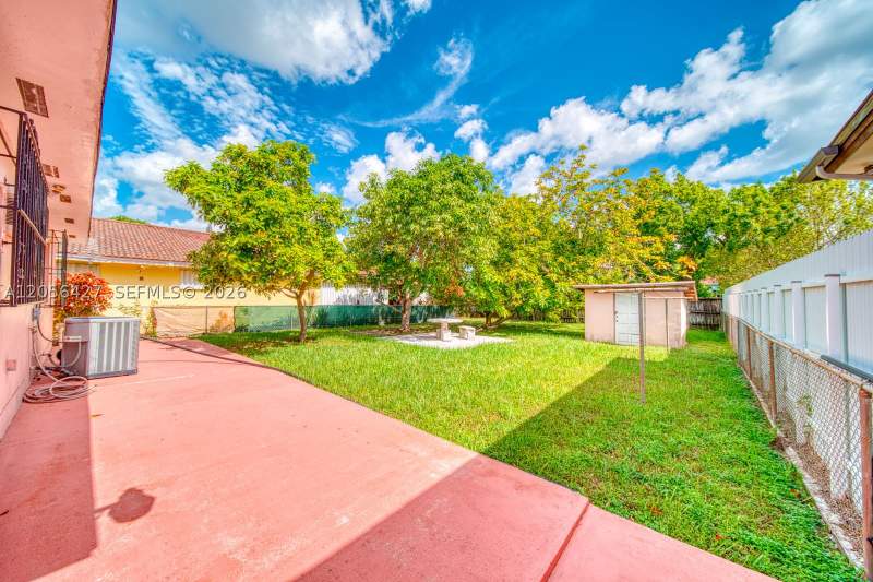 4 bedroom SingleFamilyResidence at 6335 SW 31st St, Coral Villas Rev, Miami — photo 2