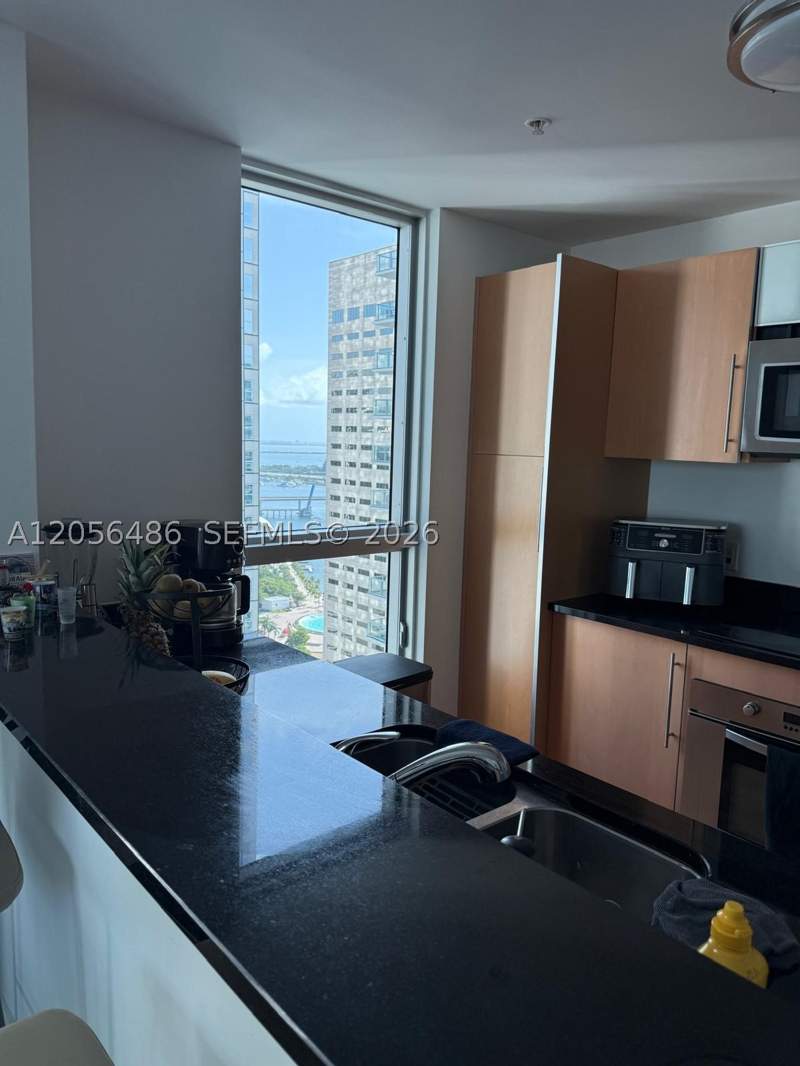 1 bedroom Condominium at 300 S Biscayne Blvd T-3301, Met 1 Condo, Miami — photo 3