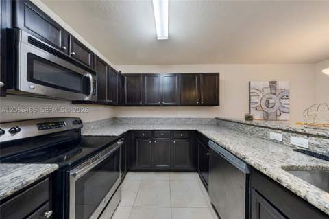 22501 SW 88th Pl 5-25, Cutler Bay FL - photo 9 of 30