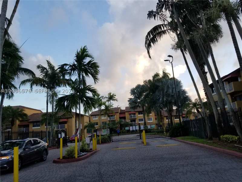 2 bedroom Condominium at 15650 SW 80th St F-207, The Courts At Kendall Con, Miami — photo 1