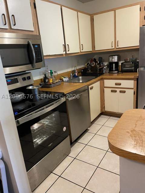 15650 SW 80th St F-207, Miami FL - photo 11 of 15
