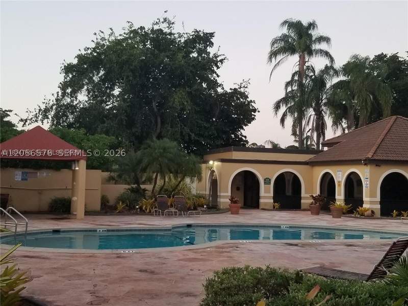 2 bedroom Condominium at 15650 SW 80th St F-207, The Courts At Kendall Con, Miami — photo 5