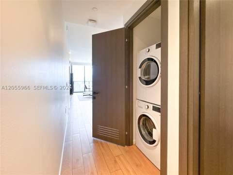 398 NE 5th St 2007, Miami FL - photo 12 of 27
