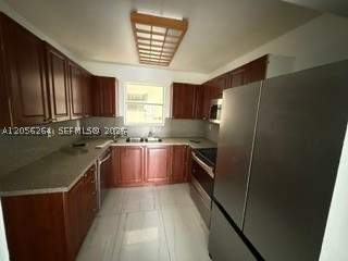 1700 NE 191st St 510, Miami FL - photo 10 of 12
