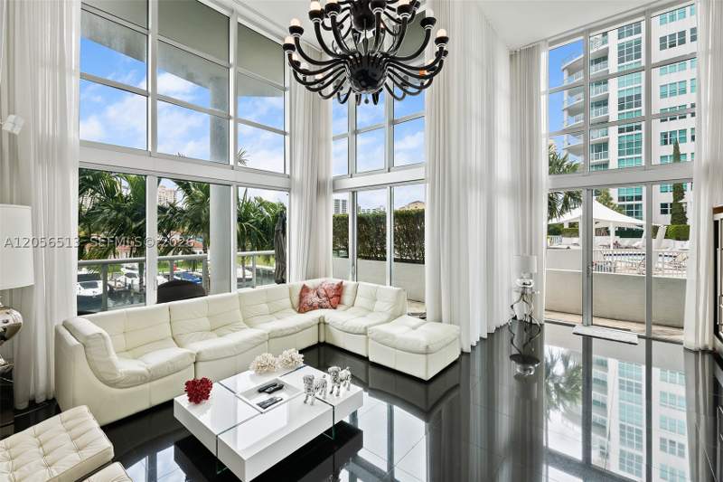 5 bedroom Condominium at 3131 NE 188th St 1-301, The Atrium At Aventura Co, Aventura — photo 3