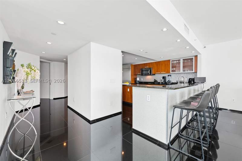 5 bedroom Condominium at 3131 NE 188th St 1-301, The Atrium At Aventura Co, Aventura — photo 5