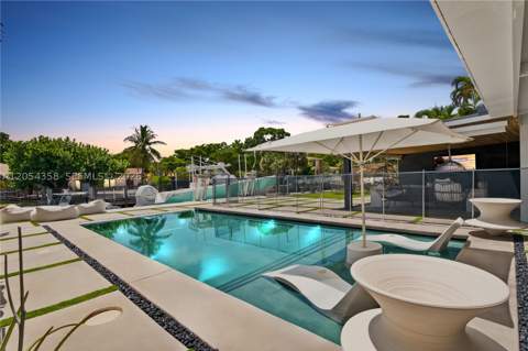 12930 Auralia Rd, North Miami FL - photo 23 of 30