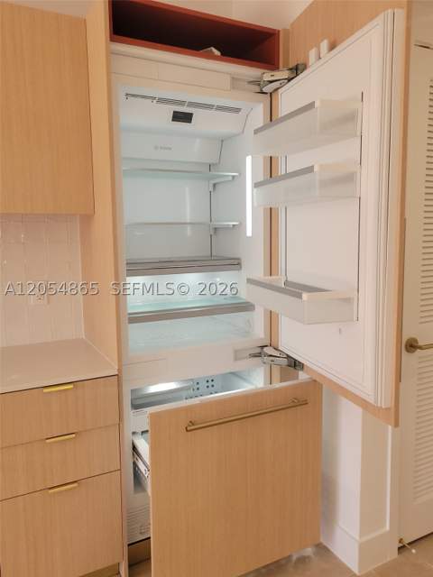 90 NE 32 St 609, Miami FL - photo 11 of 23