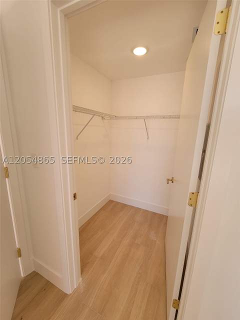 90 NE 32 St 609, Miami FL - photo 13 of 23