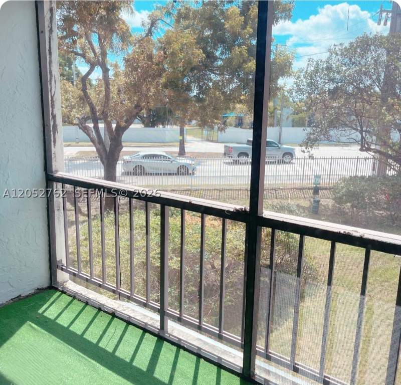 3 bedroom Condominium at 7845 Miller Dr A202, Lakewood Villas Condo, Miami — photo 3
