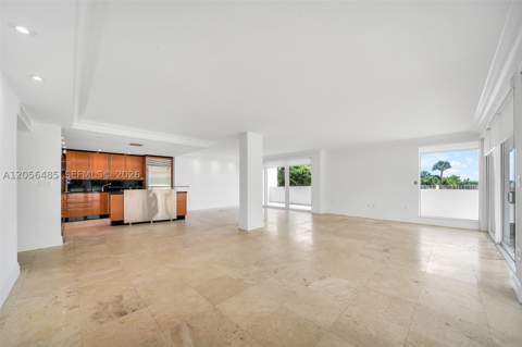 199 Ocean Lane Dr 201, Key Biscayne FL - photo 11 of 34
