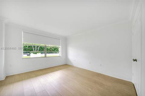 199 Ocean Lane Dr 201, Key Biscayne FL - photo 18 of 34