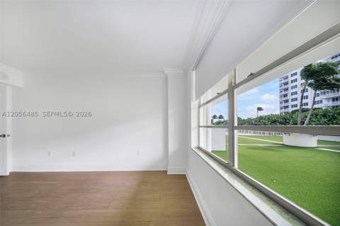 199 Ocean Lane Dr 201, Key Biscayne FL - photo 19 of 34