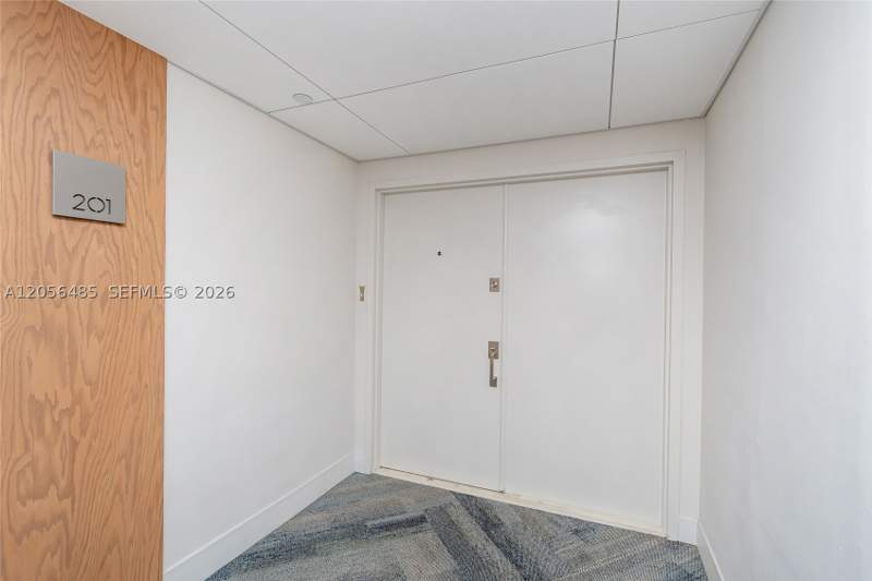 3 bedroom Condominium at 199 Ocean Lane Dr 201, Commodore Club South Cond, Key Biscayne — photo 3