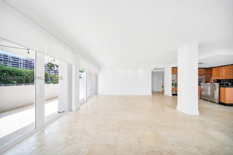 3 bedroom Condominium at 199 Ocean Lane Dr 201, Commodore Club South Cond, Key Biscayne — photo 5