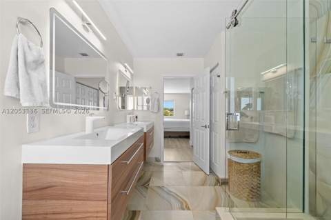 12050 SW 135th Ter, Miami FL - photo 17 of 44