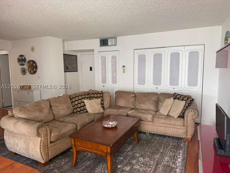 2 bedroom Condominium at 17011 N Bay Rd 709, Plaza Of Americas Condo P, Sunny Isles Beach — photo 5