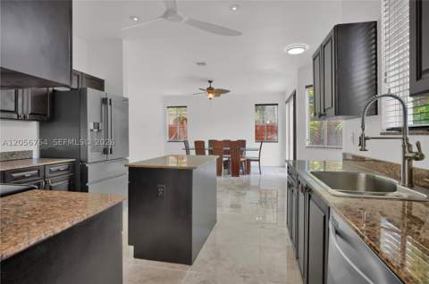 1924 SE 21st Ct, Homestead FL - photo 11 of 40
