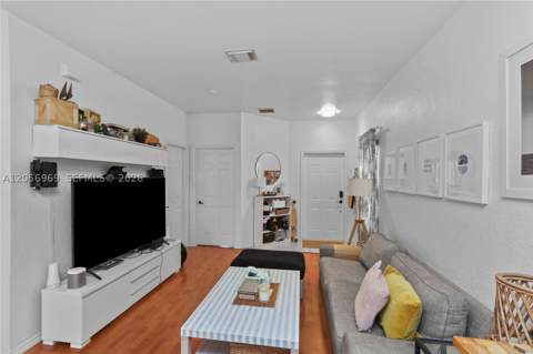 10720 NW 82nd Ter 1-8, Doral FL - photo 14 of 32