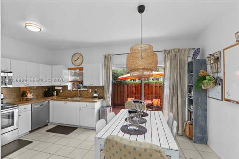 10720 NW 82nd Ter 1-8, Doral FL - photo 18 of 32