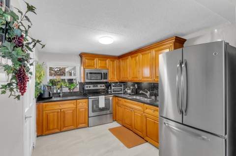 6350 SW 32nd Street, Miami FL - photo 11 of 34