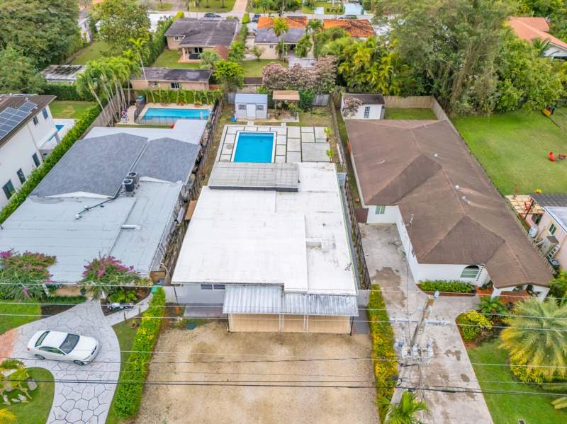 3 bedroom SingleFamilyResidence at 6350 SW 32nd Street, Coral Villas, Miami — photo 5