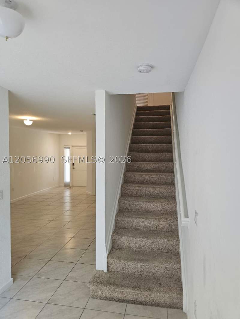 3 bedroom Townhouse at 561 NE 5th St, Fvp Subdivision, Florida City — photo 5