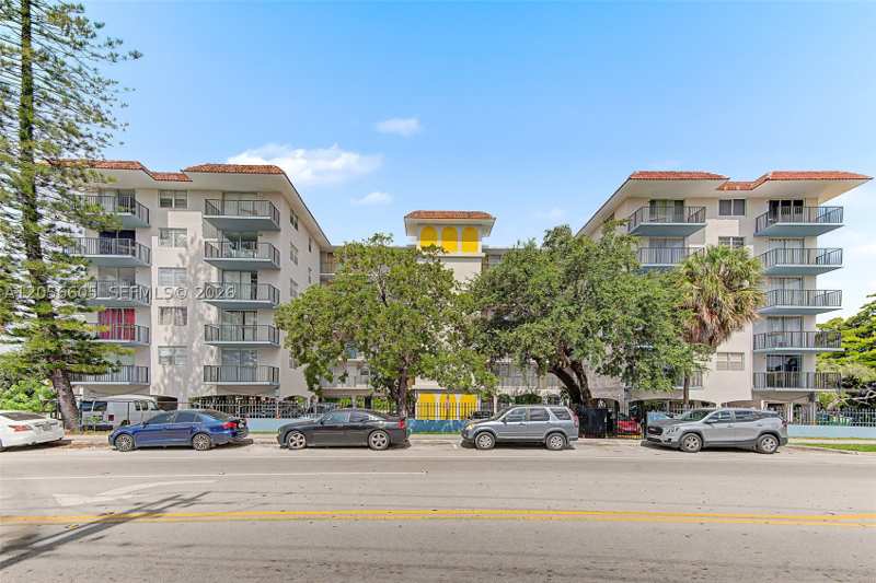 2 bedroom Condominium at 12590 NE 16th Ave 402, 12590 Coronado Towers Con, North Miami — photo 1