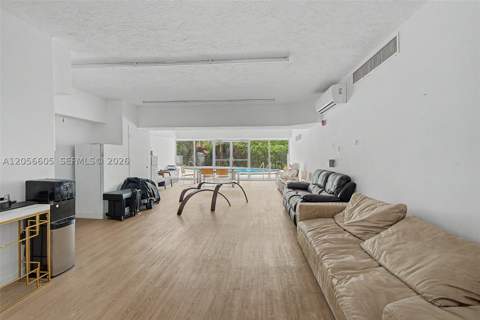 12590 NE 16th Ave 402, North Miami FL - photo 20 of 24