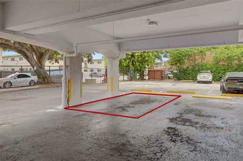 12590 NE 16th Ave 402, North Miami FL - photo 23 of 24