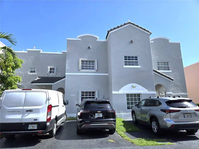3 bedroom Townhouse at 12423 NW 7th Ln, Lake Pointe Sec 1, Miami — photo 1