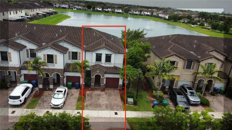 3 bedroom Townhouse at 25230 SW 115th Ave, Coco Palm Estates, Homestead — photo 1
