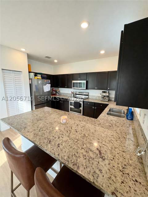 25230 SW 115th Ave, Homestead FL - photo 10 of 31