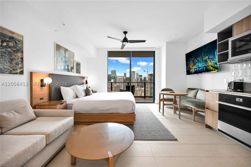 0 bedroom Condominium at 159 NE 6th St 2610, Gale Hotel and Residences, Miami — photo 3
