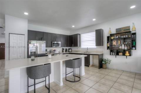 23922 SW 108th Ave, Homestead FL - photo 11 of 16